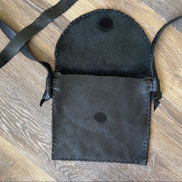 LEATHER Crossbody Sling Hand Made Black Purse Bag - Picture 3 of 7